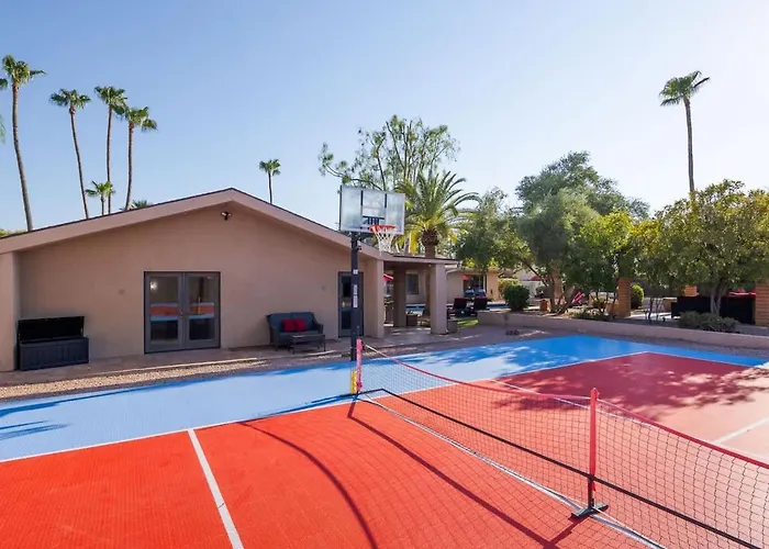 Sunset Palms-pool, & Sports Court-scottsdale Phoenix